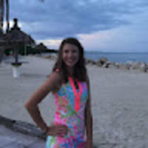 Meet your Posher, Kayla
